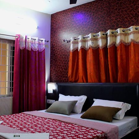 Vinodhara Guest House Mamallapuram Oda fotoğraf