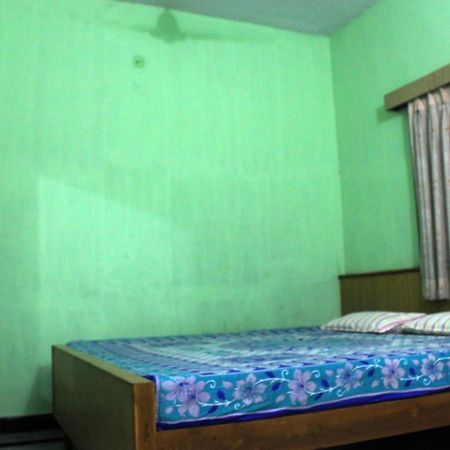 Vinodhara Guest House Mamallapuram Oda fotoğraf